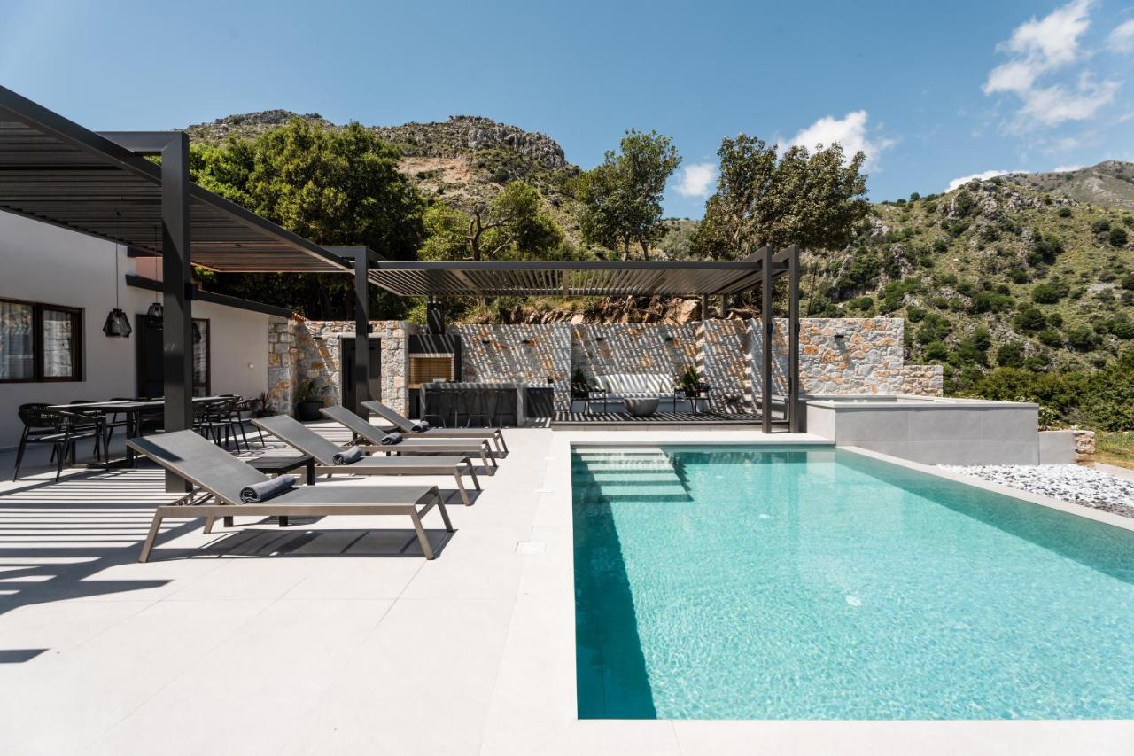 Eumelia Iconic Villa, With Heated Pool & Whirlpool, By Thinkvilla Asi Gonia Zewnętrze zdjęcie